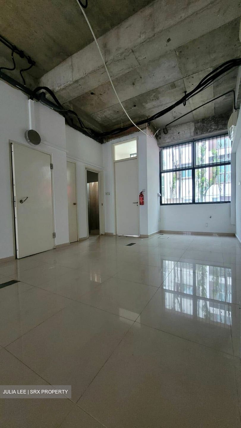Eng Hoon Street (D3), Retail #535395611